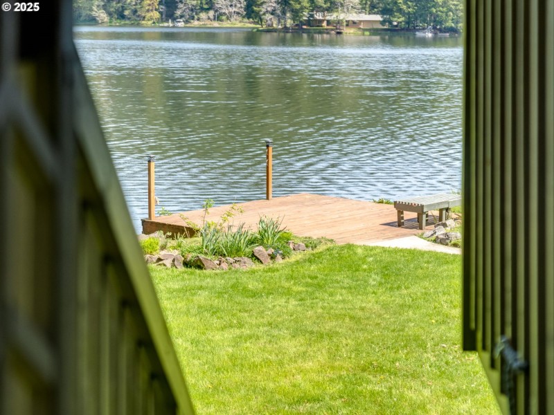 Dock