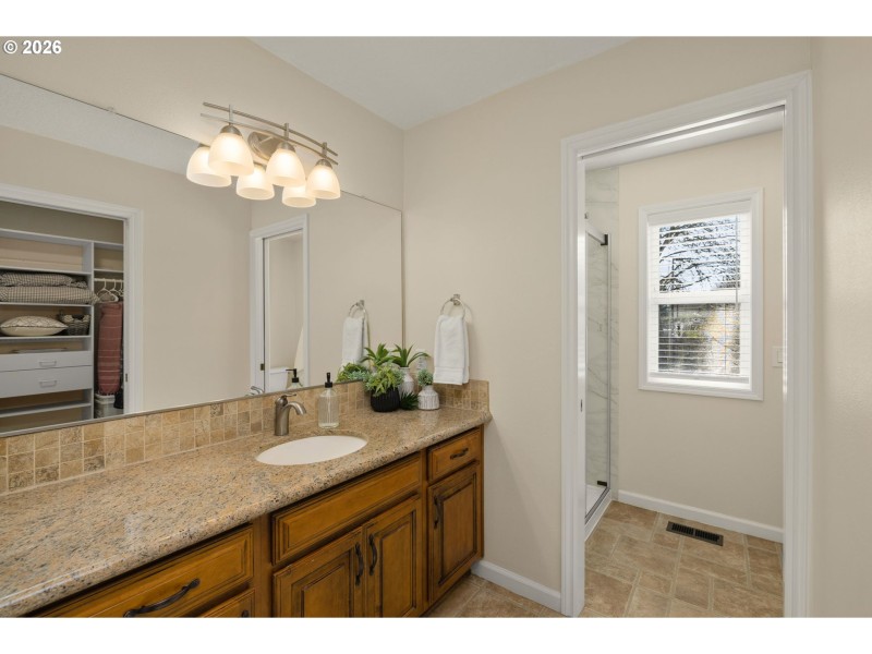Owner's Suite Bathroom