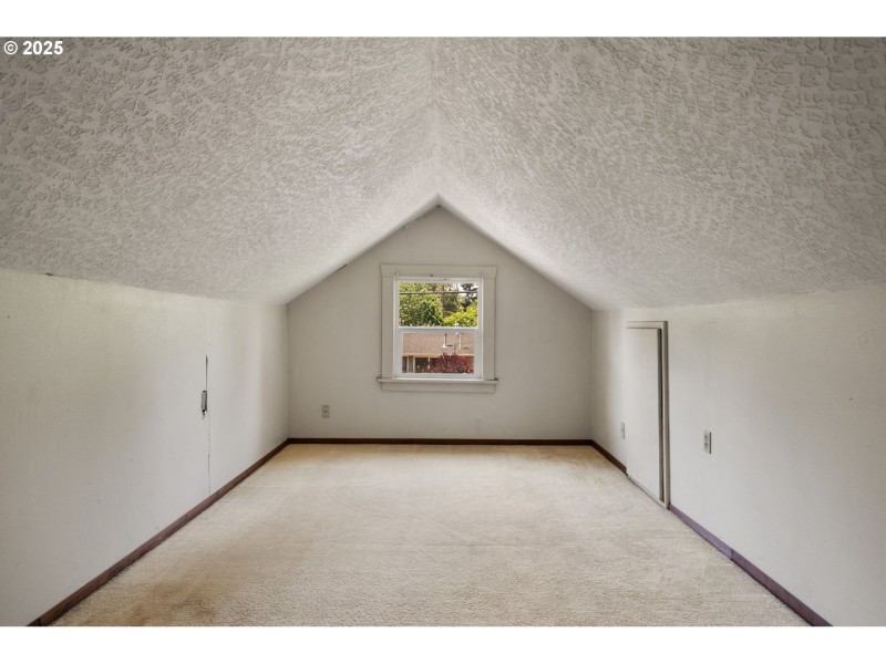 Bonus Room