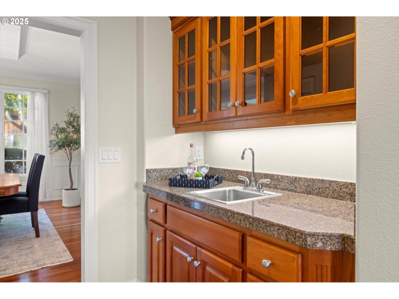Wet Bar