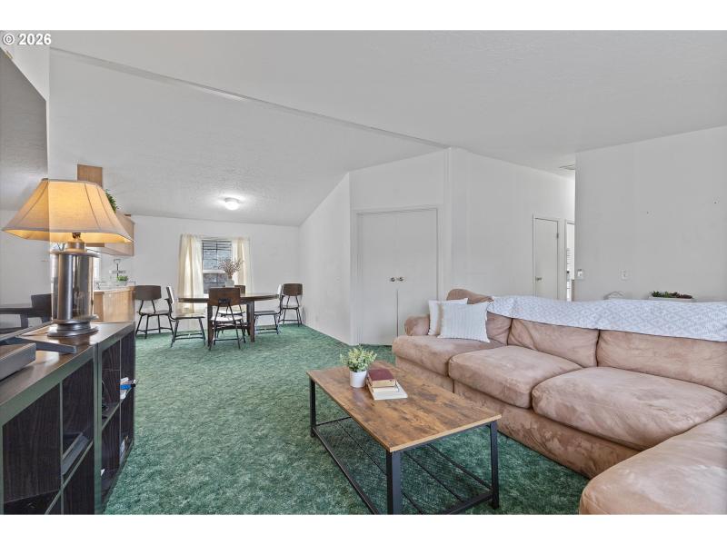 Living Room/Dining Room