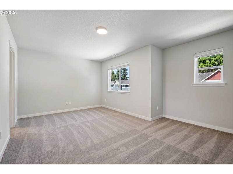 Bedroom, Primary
