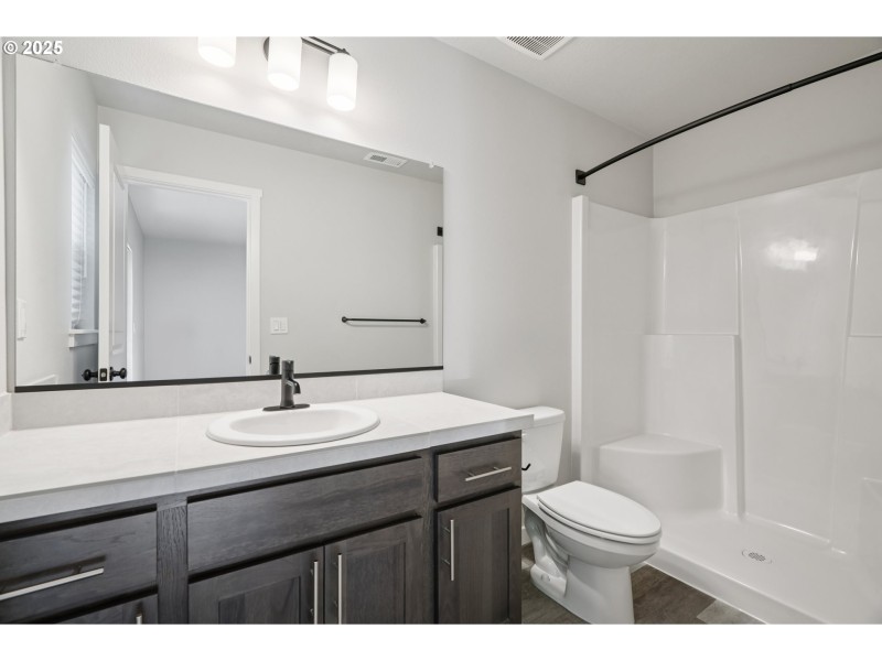 Bathroom, Attached