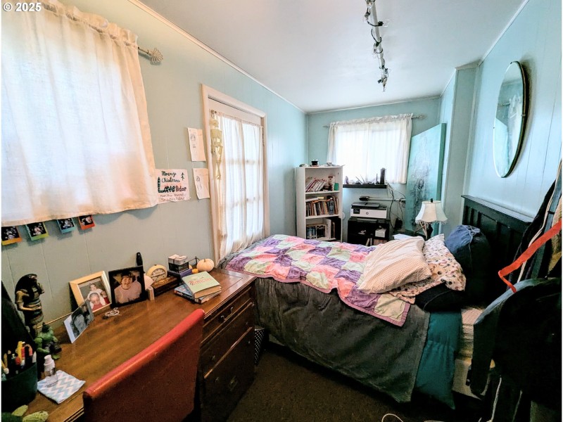 Lower Unit