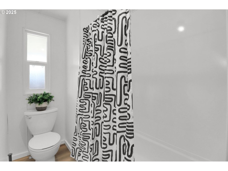 Owner's Suite Bathroom