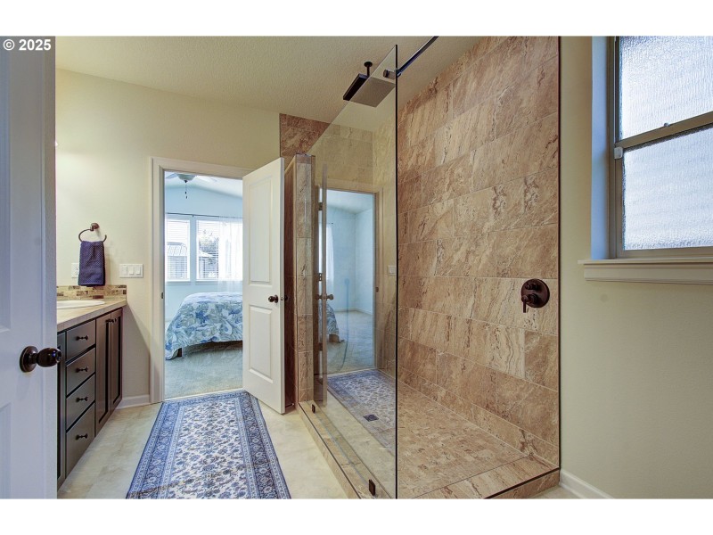 Owner's Suite Bathroom