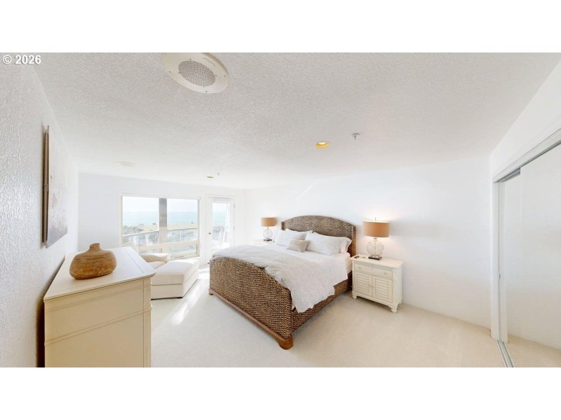 Bedroom, Owner's Suite