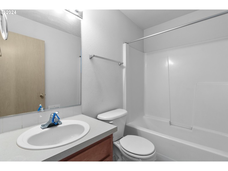 Bathroom, Attached
