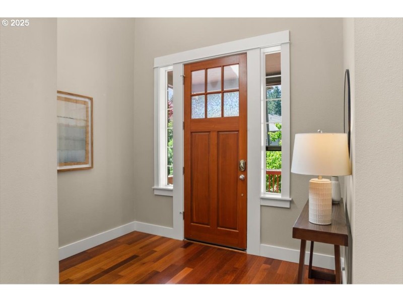 Entrance/Foyer