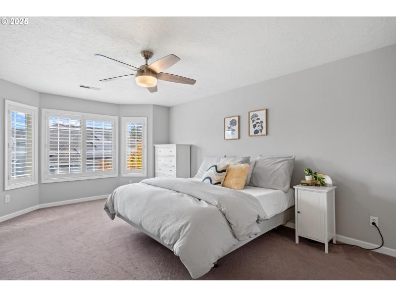 Bedroom, Owner's Suite