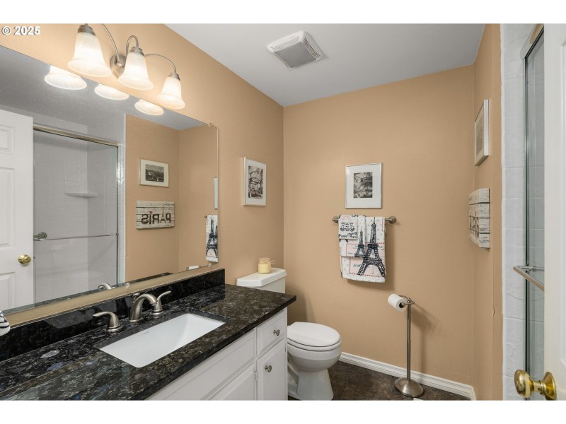 Owner's Suite Bathroom