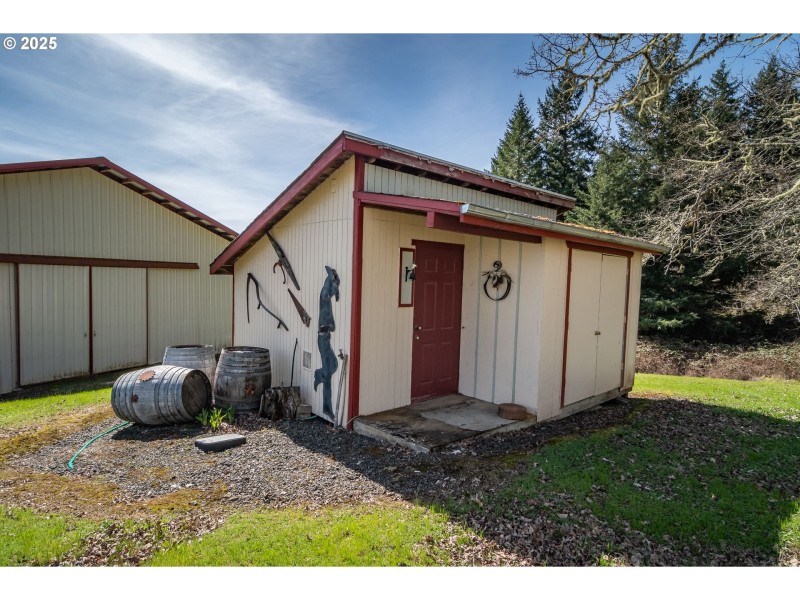 Shed