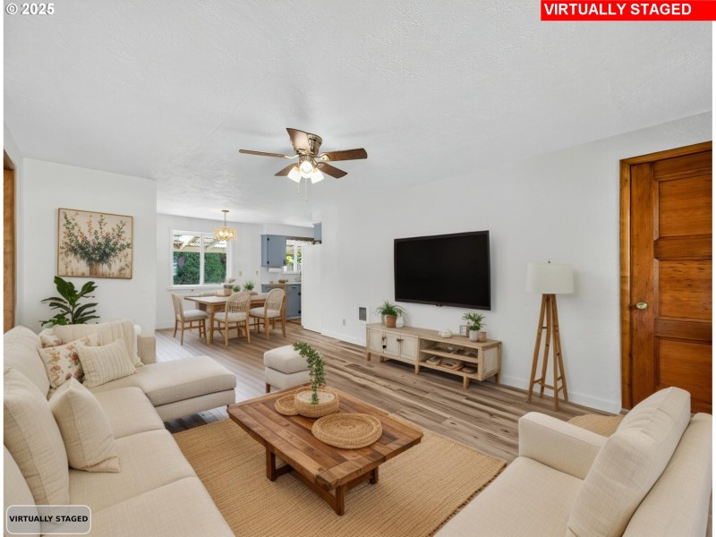 Living Room/Dining Room