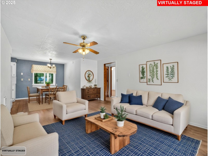 Living Room/Dining Room
