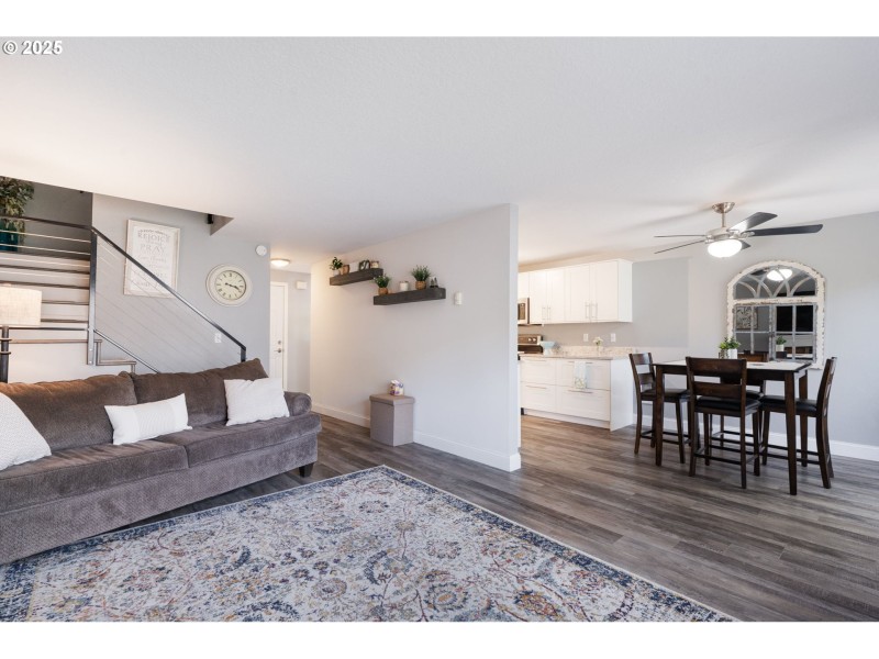 Living Room/Dining Room