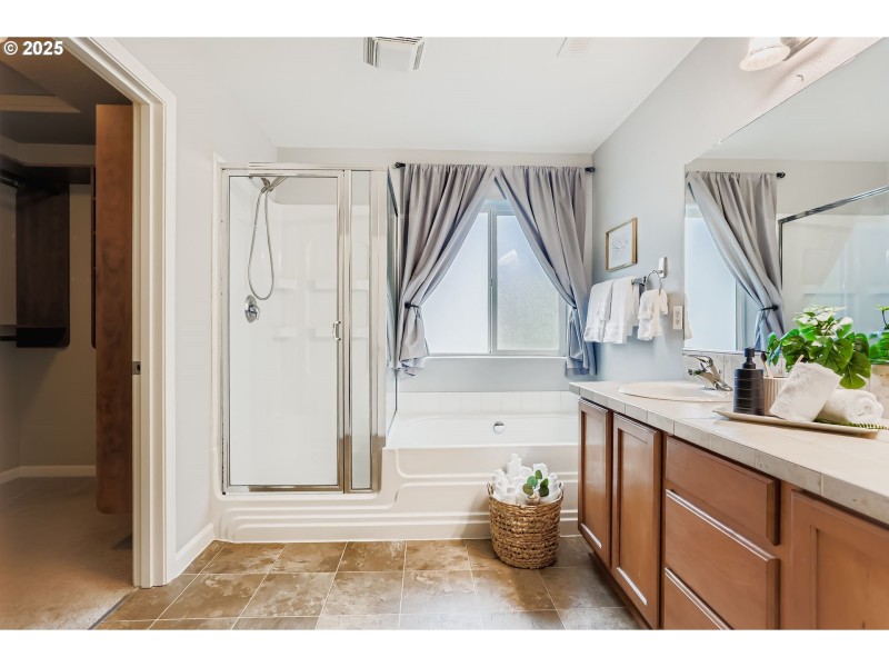 Bathroom, Attached