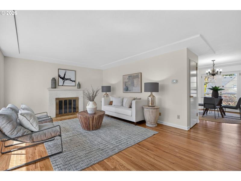 Living Room/Dining Room