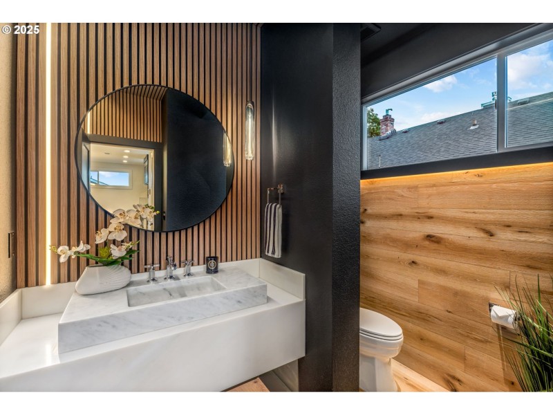 Partial Bath