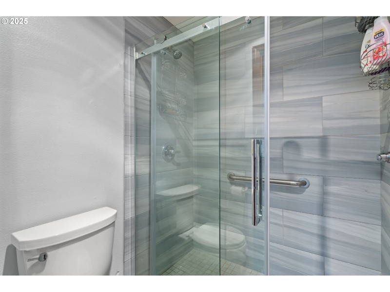 Bathroom, Attached