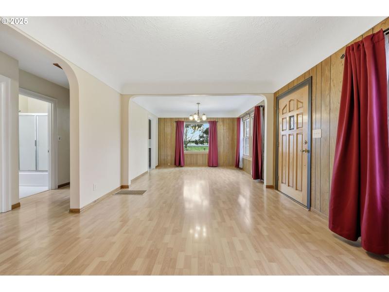 Living Room/Dining Room