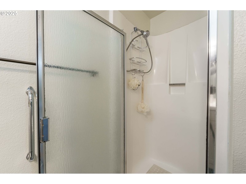 Bathroom, Attached