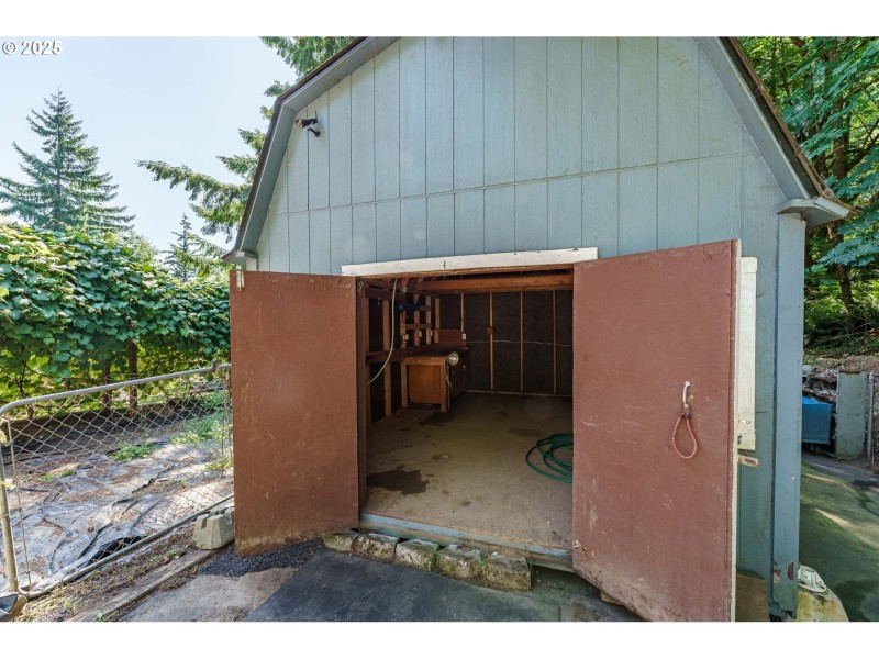 Shed