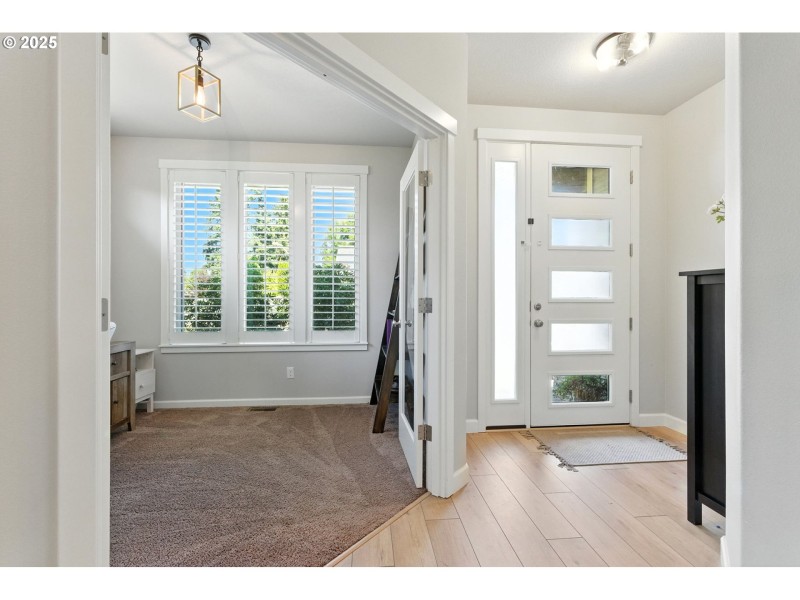 Entrance/Foyer