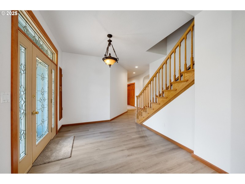 Entrance/Foyer