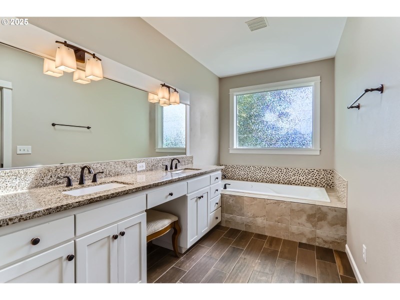 Bathroom, Attached