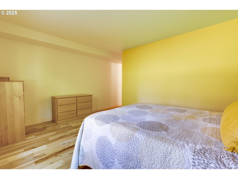 Bedroom, Owner's Suite