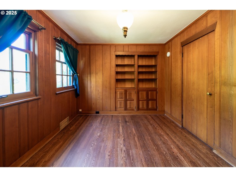 Den/Office