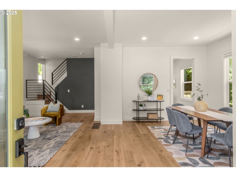 Living Room/Dining Room