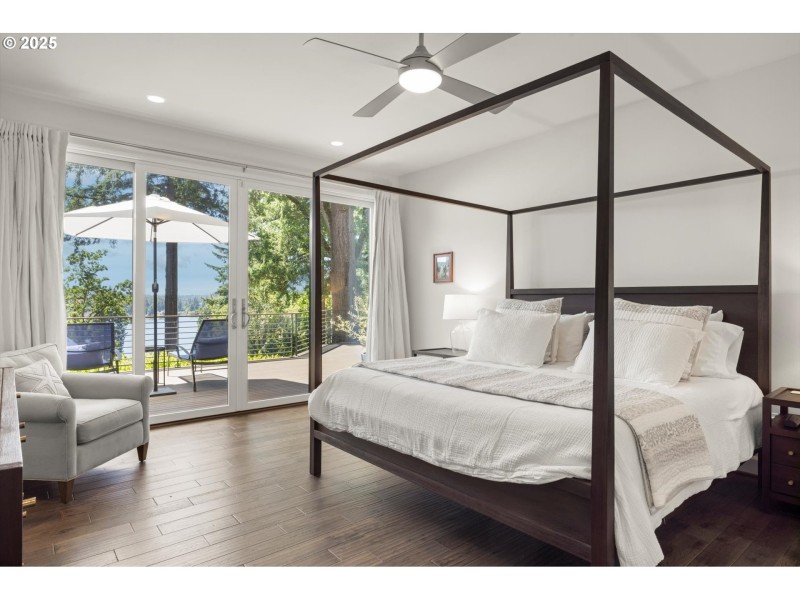 Bedroom, Owner's Suite