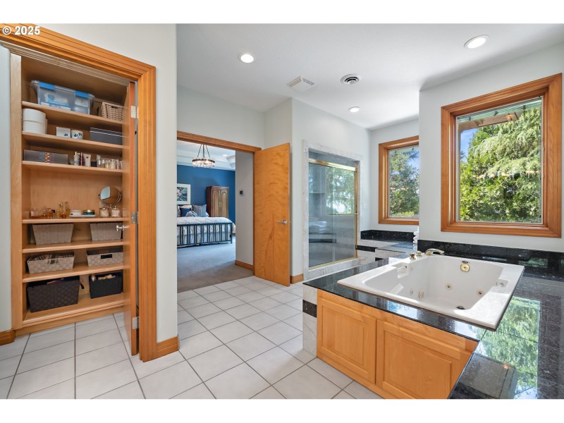 Bathroom, Attached