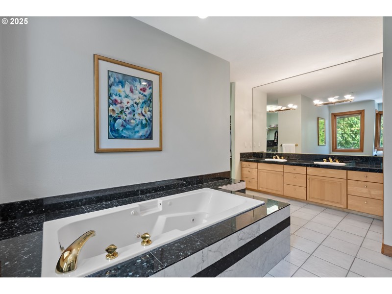Bathroom, Attached