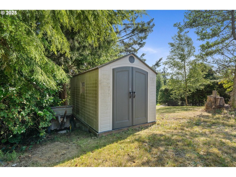 Shed