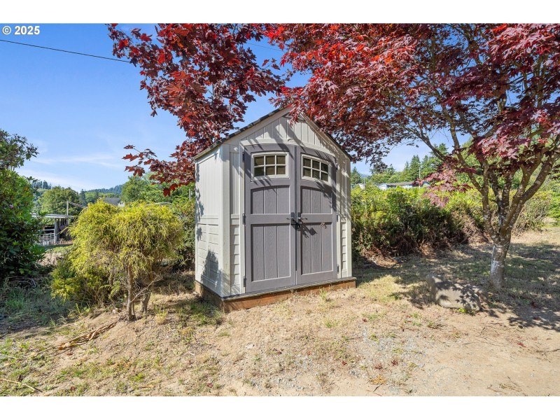 Shed