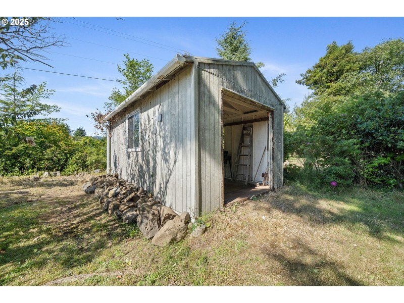Shed