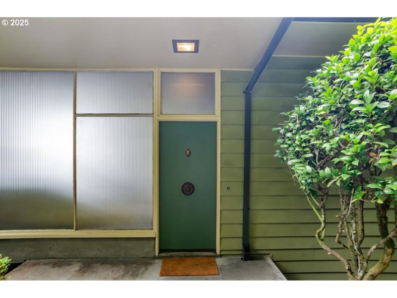 Entrance/Foyer