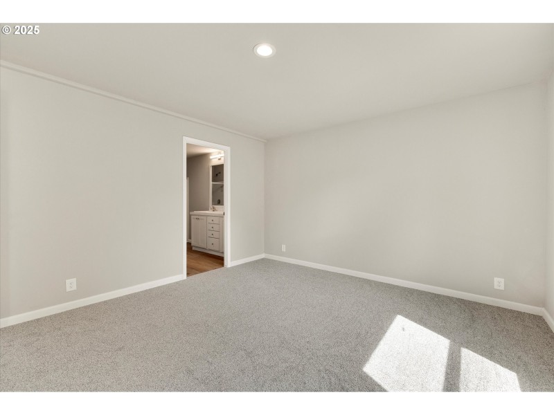 Bedroom, Owner's Suite