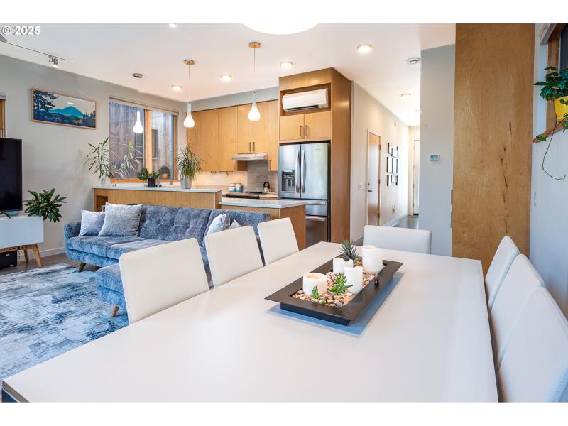 Living Room/Dining Room