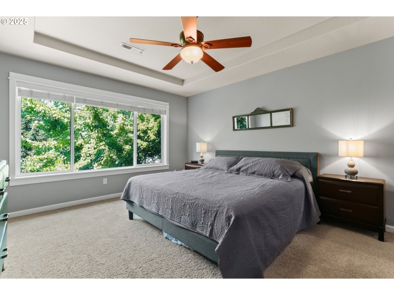 Bedroom, Primary