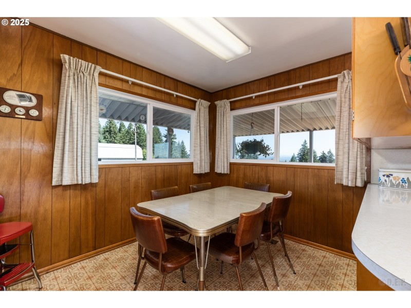 Kitchen/Nook