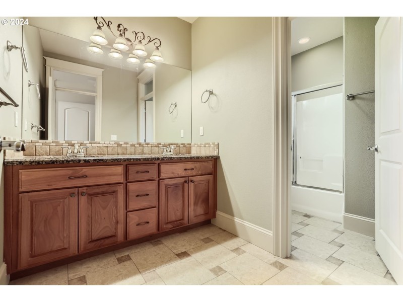 Owner's Suite Bathroom #2