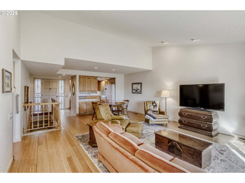 Living Room/Dining Room