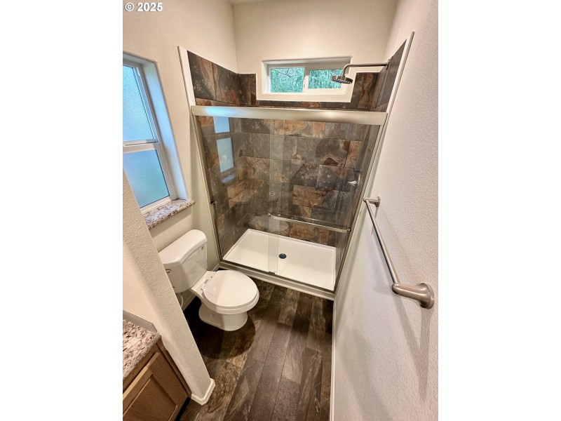 Bathroom, Attached