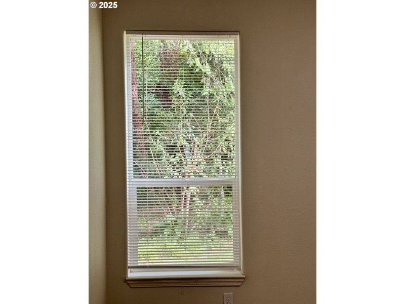 Bedroom, Primary