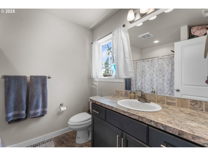 Attached Bathroom #2