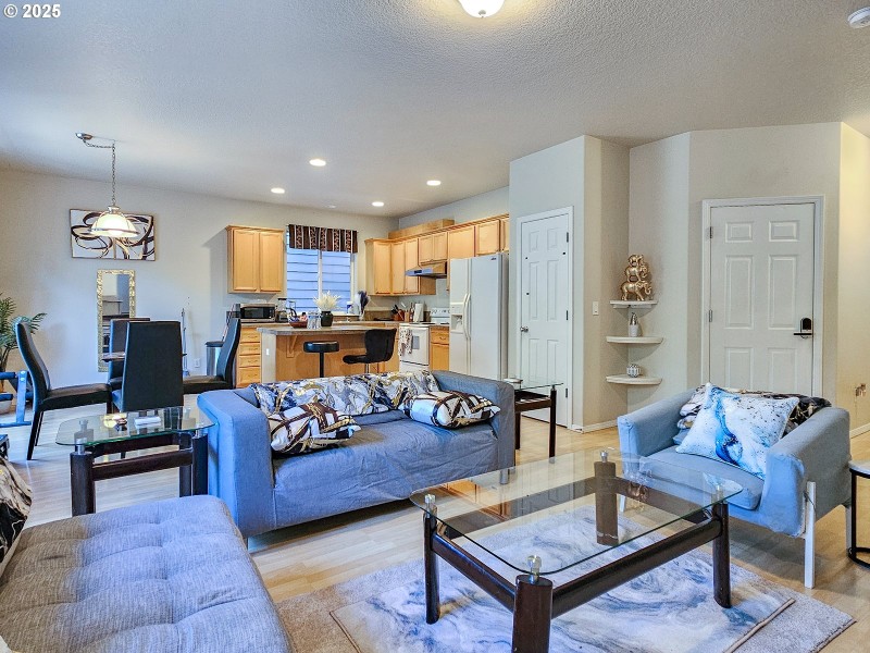 Kitchen/Family Room