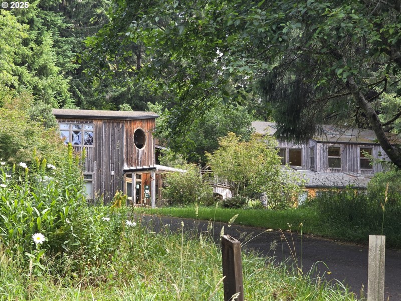 Community Amenities